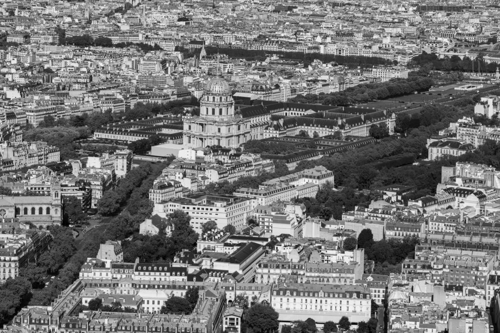 Photographie Noir et Blanc de Paris en vue aérienne de Pascal Picard