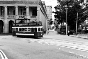 Errances urbaines à Hong-Kong. Photo noir et blanc de Pascal Picard