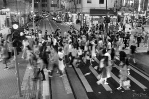 Errances urbaines à Hong-Kong. Photo noir et blanc de Pascal Picard